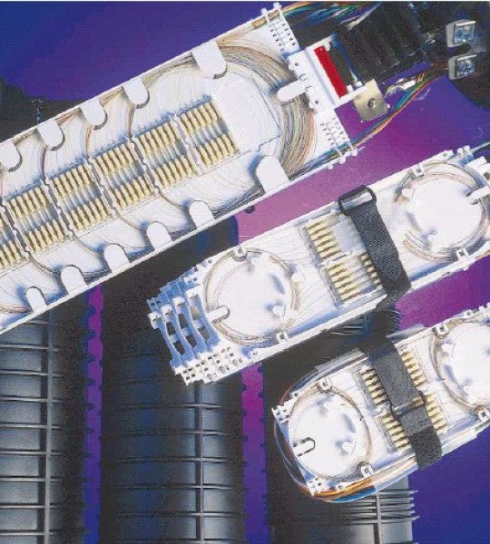 Tyco "D" Closure, 5 Round Ports, Holds Up To 576 Splices (11.5" W X 31" L)